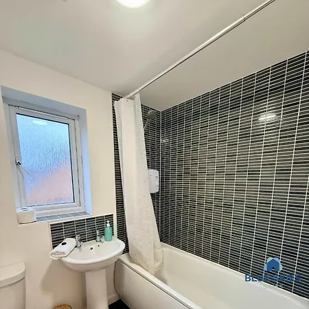 Russell House By Blue Skies * Hornby (Hambleton)